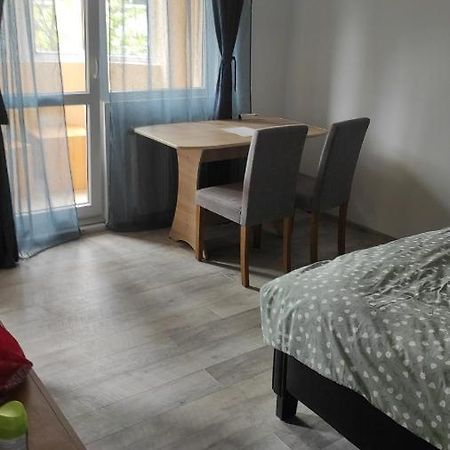 Garsoniera Turda Maria Apartment Exterior photo